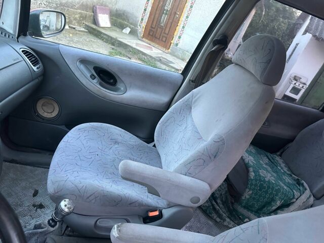 Червоний Фольксваген Шаран, об'ємом двигуна 0 л та пробігом 340 тис. км за 1900 $, фото 12 на Automoto.ua