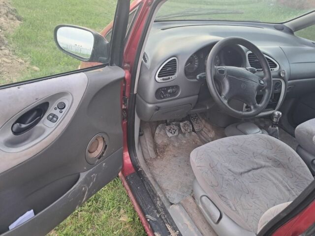 Червоний Фольксваген Шаран, об'ємом двигуна 0 л та пробігом 367 тис. км за 2000 $, фото 7 на Automoto.ua