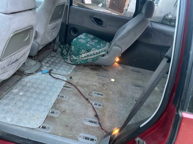 Червоний Фольксваген Шаран, об'ємом двигуна 0 л та пробігом 340 тис. км за 1900 $, фото 15 на Automoto.ua