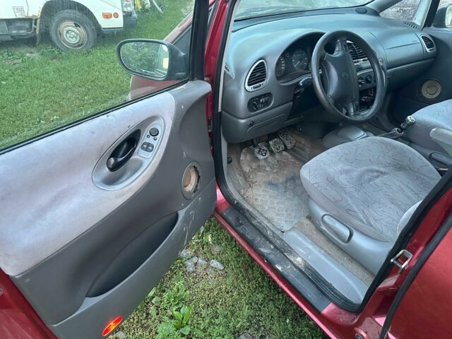 Червоний Фольксваген Шаран, об'ємом двигуна 0 л та пробігом 340 тис. км за 1900 $, фото 10 на Automoto.ua