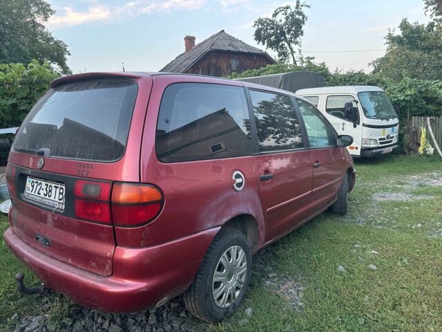 Червоний Фольксваген Шаран, об'ємом двигуна 0 л та пробігом 340 тис. км за 1900 $, фото 5 на Automoto.ua