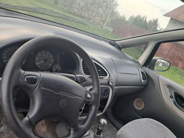 Червоний Фольксваген Шаран, об'ємом двигуна 0 л та пробігом 367 тис. км за 2000 $, фото 9 на Automoto.ua