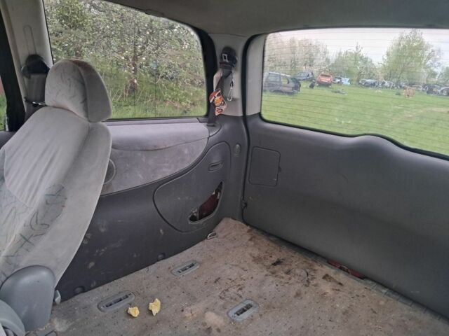 Червоний Фольксваген Шаран, об'ємом двигуна 0 л та пробігом 367 тис. км за 2000 $, фото 12 на Automoto.ua