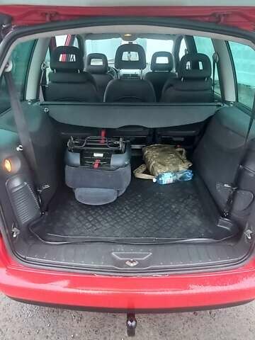 Красный Фольксваген Шаран, объемом двигателя 1.9 л и пробегом 242 тыс. км за 6500 $, фото 6 на Automoto.ua