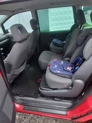 Красный Фольксваген Шаран, объемом двигателя 1.9 л и пробегом 242 тыс. км за 6500 $, фото 8 на Automoto.ua