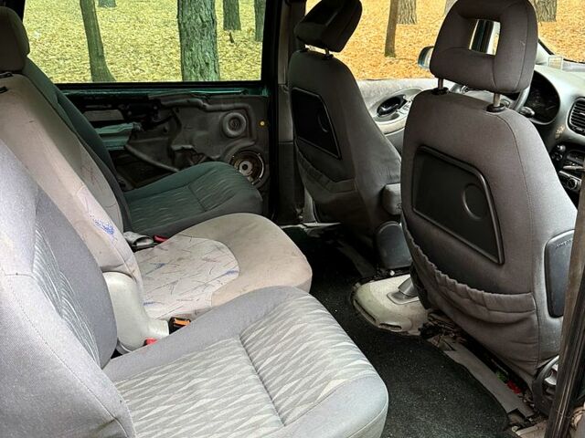 Фольксваген Шаран, об'ємом двигуна 1.9 л та пробігом 150 тис. км за 1500 $, фото 7 на Automoto.ua