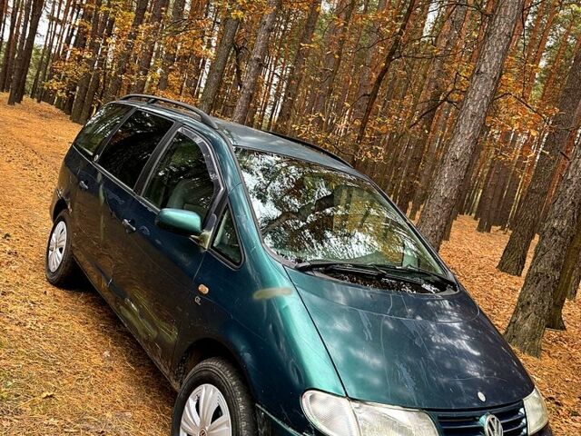 Фольксваген Шаран, об'ємом двигуна 1.9 л та пробігом 150 тис. км за 1500 $, фото 2 на Automoto.ua