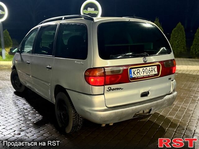 Фольксваген Шаран, об'ємом двигуна 1.9 л та пробігом 343 тис. км за 1400 $, фото 4 на Automoto.ua