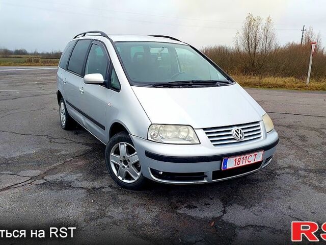 Фольксваген Шаран, объемом двигателя 1.9 л и пробегом 323 тыс. км за 2999 $, фото 1 на Automoto.ua