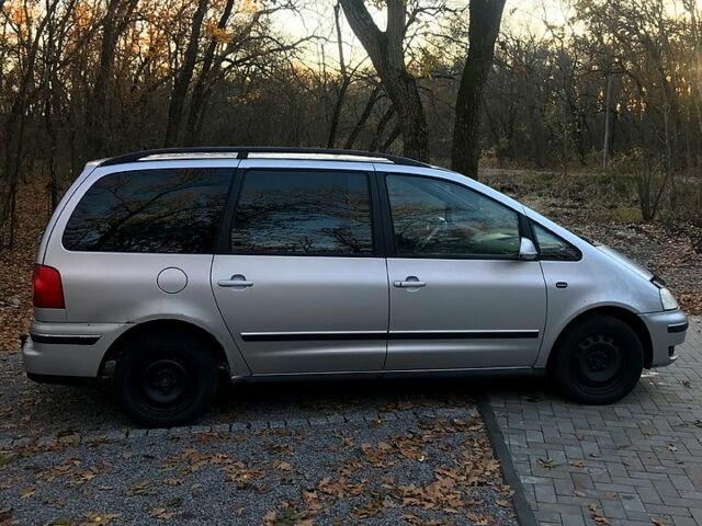 Фольксваген Шаран, объемом двигателя 1.9 л и пробегом 150 тыс. км за 2950 $, фото 4 на Automoto.ua