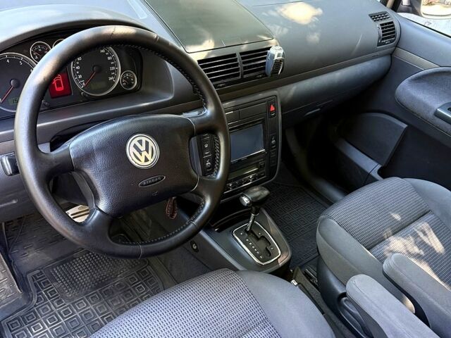 Фольксваген Шаран, объемом двигателя 1.8 л и пробегом 254 тыс. км за 6850 $, фото 4 на Automoto.ua