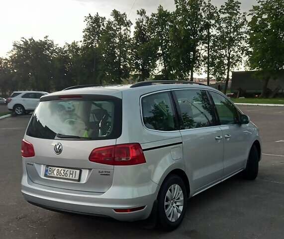 Фольксваген Шаран, объемом двигателя 1.98 л и пробегом 285 тыс. км за 12500 $, фото 3 на Automoto.ua