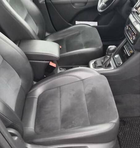 Фольксваген Шаран, объемом двигателя 2 л и пробегом 280 тыс. км за 14000 $, фото 4 на Automoto.ua