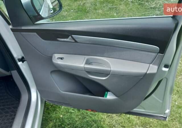 Фольксваген Шаран, объемом двигателя 1.98 л и пробегом 285 тыс. км за 12500 $, фото 20 на Automoto.ua