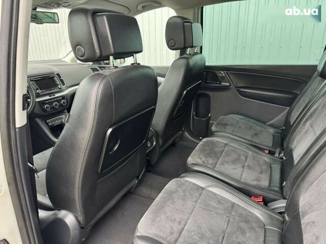 Фольксваген Шаран 2013 в Киеве на Automoto.ua Фольксваген Шаран, объемом двигателя 1.4 л и пробегом 155 тыс. км за 12500 $, фото 20 на Automoto.ua