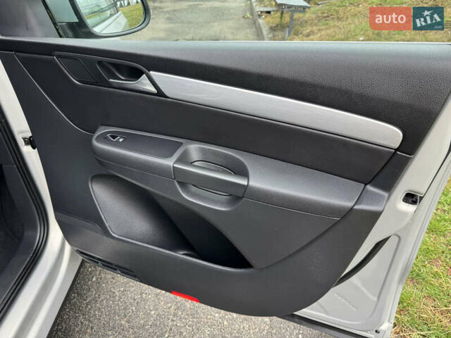 Фольксваген Шаран, объемом двигателя 1.4 л и пробегом 155 тыс. км за 12500 $, фото 30 на Automoto.ua