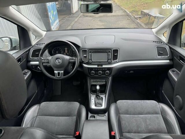 Фольксваген Шаран 2013 в Киеве на Automoto.ua Фольксваген Шаран, объемом двигателя 1.4 л и пробегом 155 тыс. км за 12500 $, фото 22 на Automoto.ua