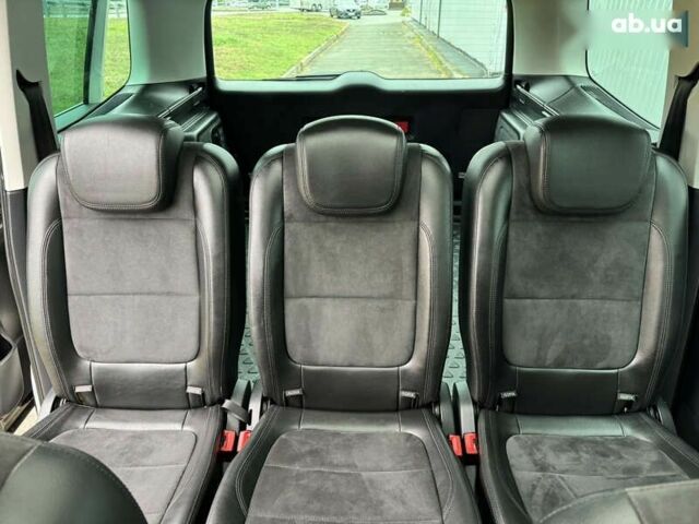 Фольксваген Шаран 2013 в Киеве на Automoto.ua Фольксваген Шаран, объемом двигателя 1.4 л и пробегом 155 тыс. км за 12500 $, фото 26 на Automoto.ua