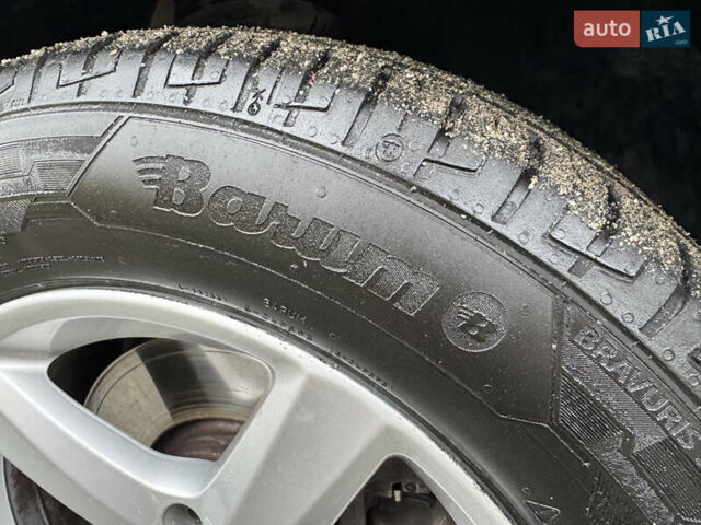 Фольксваген Шаран, объемом двигателя 1.4 л и пробегом 155 тыс. км за 12500 $, фото 65 на Automoto.ua