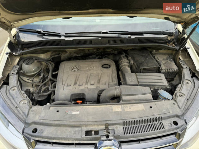 Жовтий Фольксваген Шаран, об'ємом двигуна 1.97 л та пробігом 205 тис. км за 10500 $, фото 6 на Automoto.ua