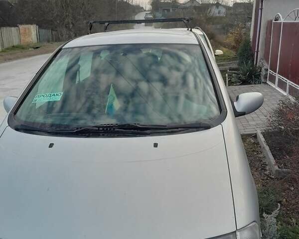 Серый Фольксваген Шаран, объемом двигателя 1.9 л и пробегом 400 тыс. км за 3139 $, фото 11 на Automoto.ua