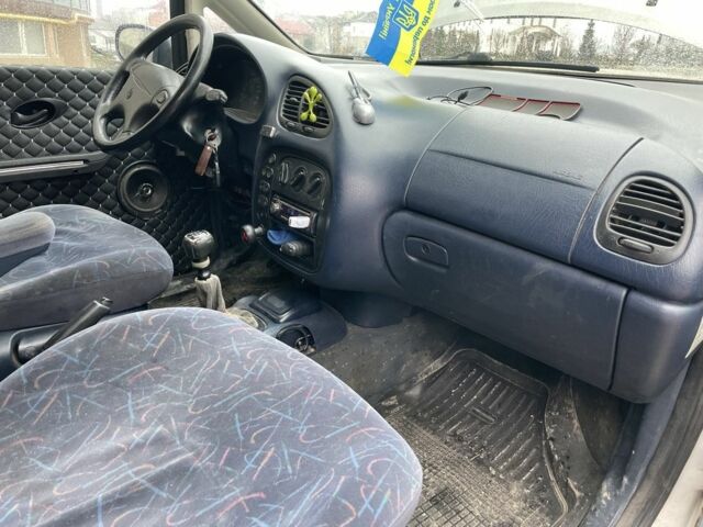 Серый Фольксваген Шаран, объемом двигателя 1.9 л и пробегом 350 тыс. км за 2200 $, фото 14 на Automoto.ua