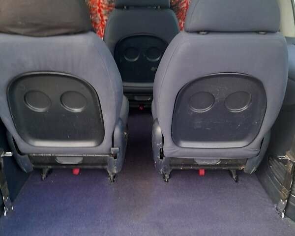 Серый Фольксваген Шаран, объемом двигателя 1.9 л и пробегом 400 тыс. км за 3139 $, фото 9 на Automoto.ua