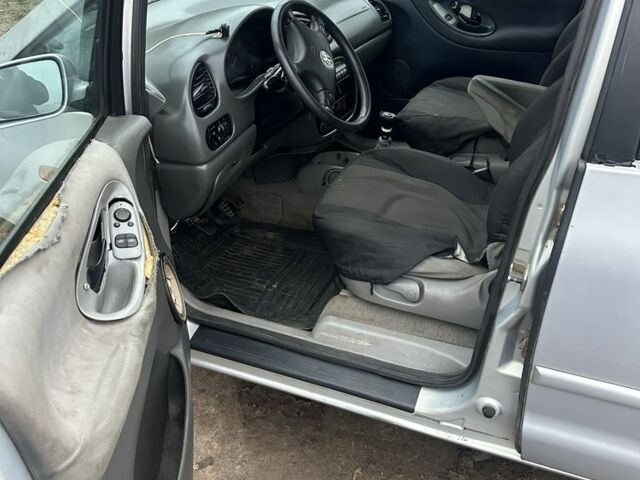 Сірий Фольксваген Шаран, об'ємом двигуна 1.9 л та пробігом 321 тис. км за 1250 $, фото 5 на Automoto.ua