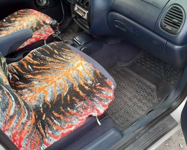 Серый Фольксваген Шаран, объемом двигателя 1.9 л и пробегом 400 тыс. км за 3139 $, фото 5 на Automoto.ua