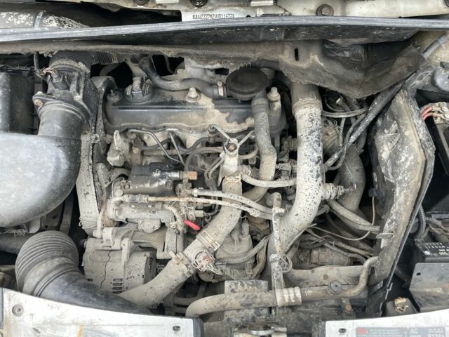 Серый Фольксваген Шаран, объемом двигателя 1.9 л и пробегом 350 тыс. км за 2200 $, фото 15 на Automoto.ua