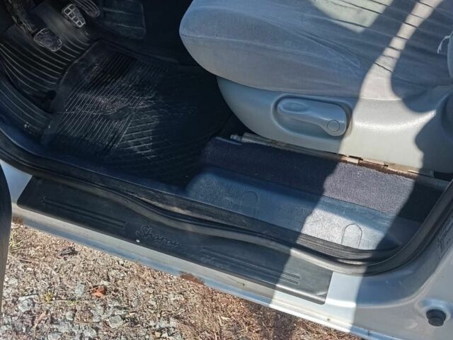 Серый Фольксваген Шаран, объемом двигателя 1.9 л и пробегом 420 тыс. км за 2800 $, фото 14 на Automoto.ua