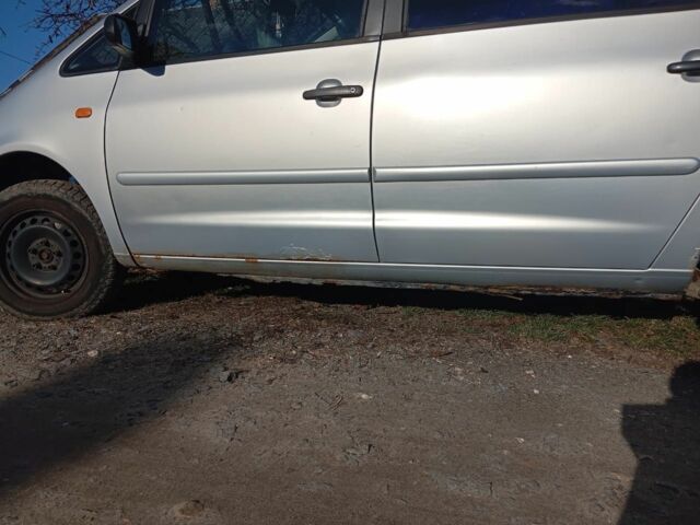 Серый Фольксваген Шаран, объемом двигателя 1.9 л и пробегом 420 тыс. км за 2800 $, фото 22 на Automoto.ua