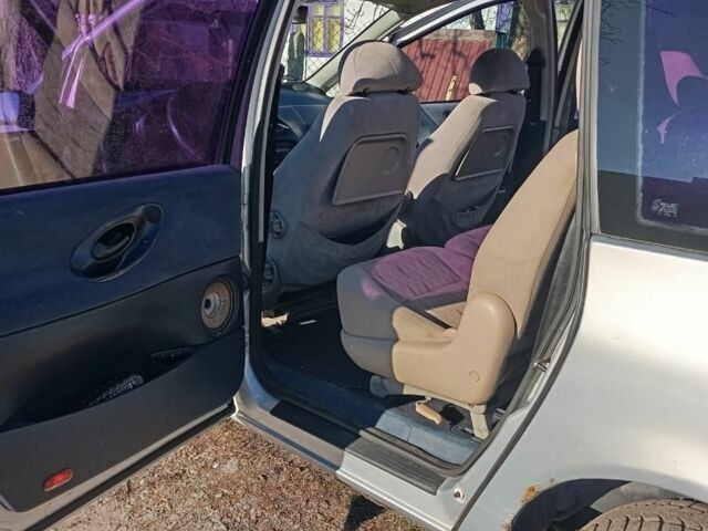 Серый Фольксваген Шаран, объемом двигателя 1.9 л и пробегом 420 тыс. км за 2800 $, фото 11 на Automoto.ua