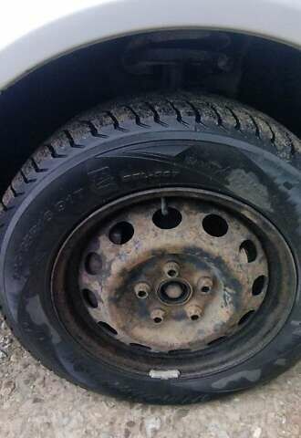 Сірий Фольксваген Шаран, об'ємом двигуна 1.9 л та пробігом 380 тис. км за 4000 $, фото 7 на Automoto.ua