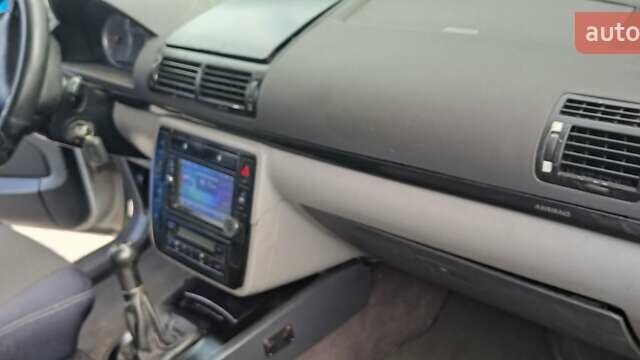 Серый Фольксваген Шаран, объемом двигателя 1.9 л и пробегом 368 тыс. км за 2000 $, фото 1 на Automoto.ua