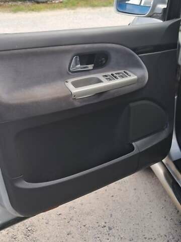 Серый Фольксваген Шаран, объемом двигателя 1.9 л и пробегом 368 тыс. км за 2000 $, фото 6 на Automoto.ua