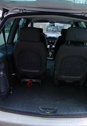 Сірий Фольксваген Шаран, об'ємом двигуна 1.9 л та пробігом 380 тис. км за 4000 $, фото 11 на Automoto.ua