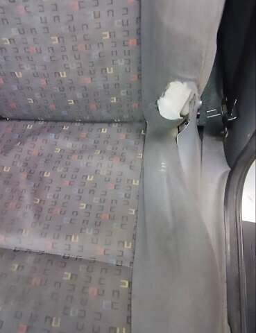 Сірий Фольксваген Шаран, об'ємом двигуна 1.9 л та пробігом 380 тис. км за 4000 $, фото 22 на Automoto.ua