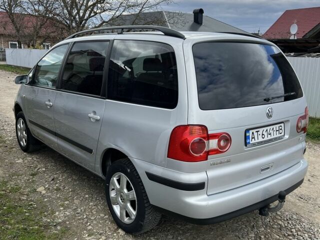 Серый Фольксваген Шаран, объемом двигателя 1.9 л и пробегом 290 тыс. км за 3700 $, фото 5 на Automoto.ua