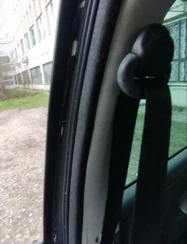 Сірий Фольксваген Шаран, об'ємом двигуна 1.9 л та пробігом 380 тис. км за 4000 $, фото 31 на Automoto.ua