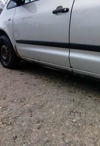 Сірий Фольксваген Шаран, об'ємом двигуна 1.9 л та пробігом 380 тис. км за 4000 $, фото 9 на Automoto.ua