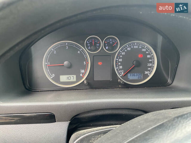 Серый Фольксваген Шаран, объемом двигателя 1.9 л и пробегом 336 тыс. км за 4300 $, фото 14 на Automoto.ua