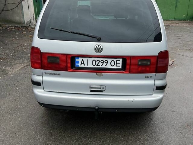 Сірий Фольксваген Шаран, об'ємом двигуна 1.8 л та пробігом 424 тис. км за 2499 $, фото 1 на Automoto.ua