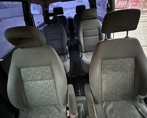 Серый Фольксваген Шаран, объемом двигателя 1.9 л и пробегом 427 тыс. км за 4699 $, фото 16 на Automoto.ua