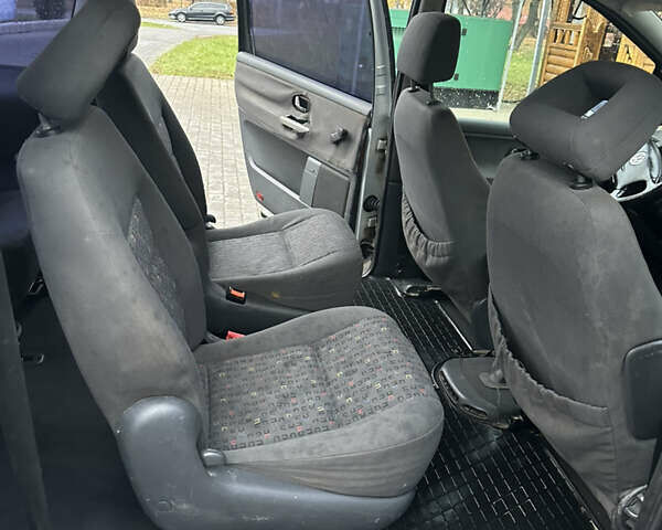 Серый Фольксваген Шаран, объемом двигателя 1.9 л и пробегом 427 тыс. км за 4699 $, фото 23 на Automoto.ua