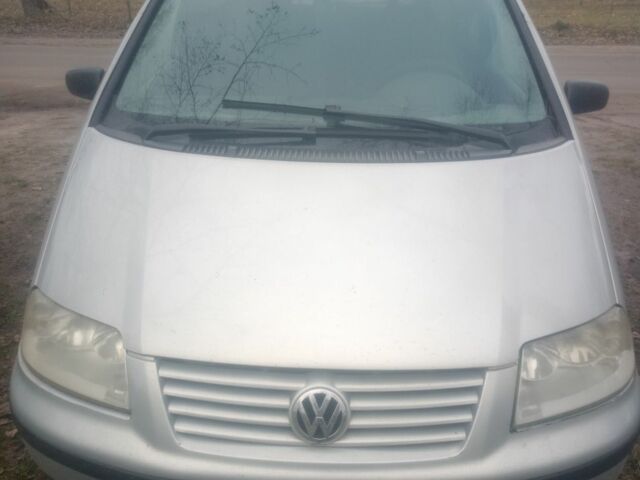 Сірий Фольксваген Шаран, об'ємом двигуна 1.9 л та пробігом 388 тис. км за 2245 $, фото 12 на Automoto.ua