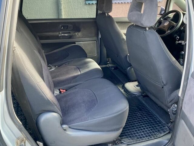 Серый Фольксваген Шаран, объемом двигателя 1.9 л и пробегом 330 тыс. км за 4500 $, фото 10 на Automoto.ua