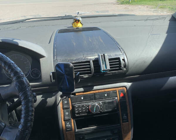 Сірий Фольксваген Шаран, об'ємом двигуна 1.8 л та пробігом 351 тис. км за 4300 $, фото 9 на Automoto.ua