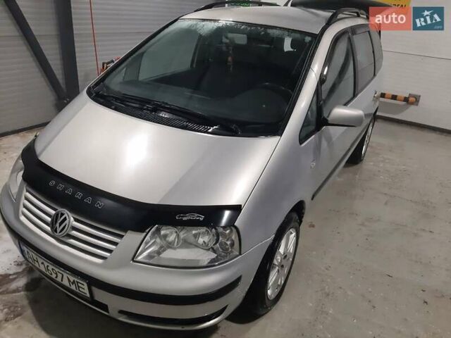 Сірий Фольксваген Шаран, об'ємом двигуна 1.78 л та пробігом 290 тис. км за 5600 $, фото 7 на Automoto.ua