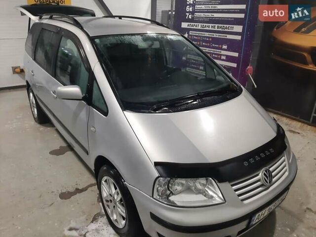 Сірий Фольксваген Шаран, об'ємом двигуна 1.78 л та пробігом 290 тис. км за 5600 $, фото 8 на Automoto.ua